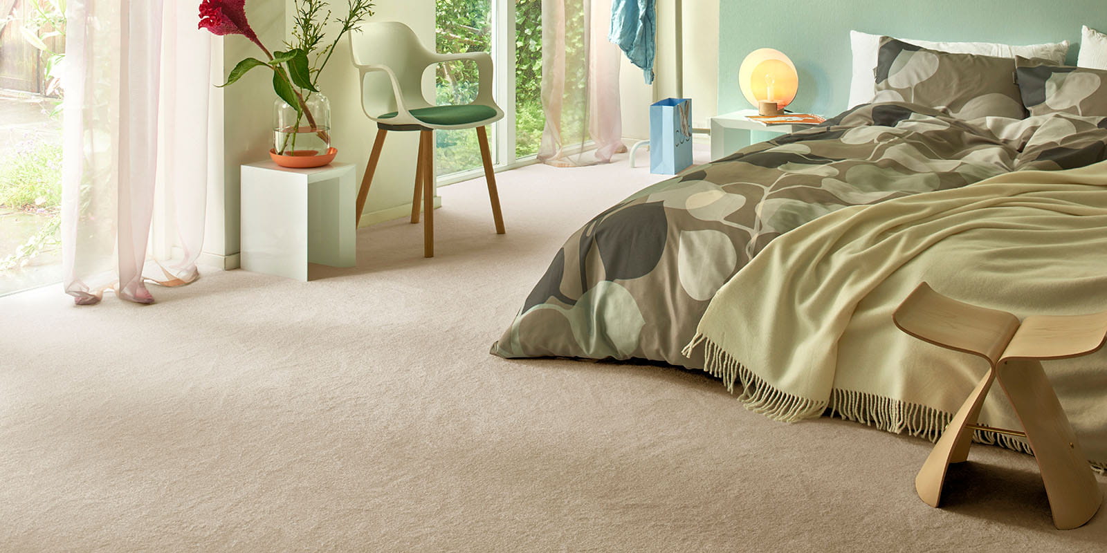 Sedna® Carpet - Kai 33 - Sand - Bed
